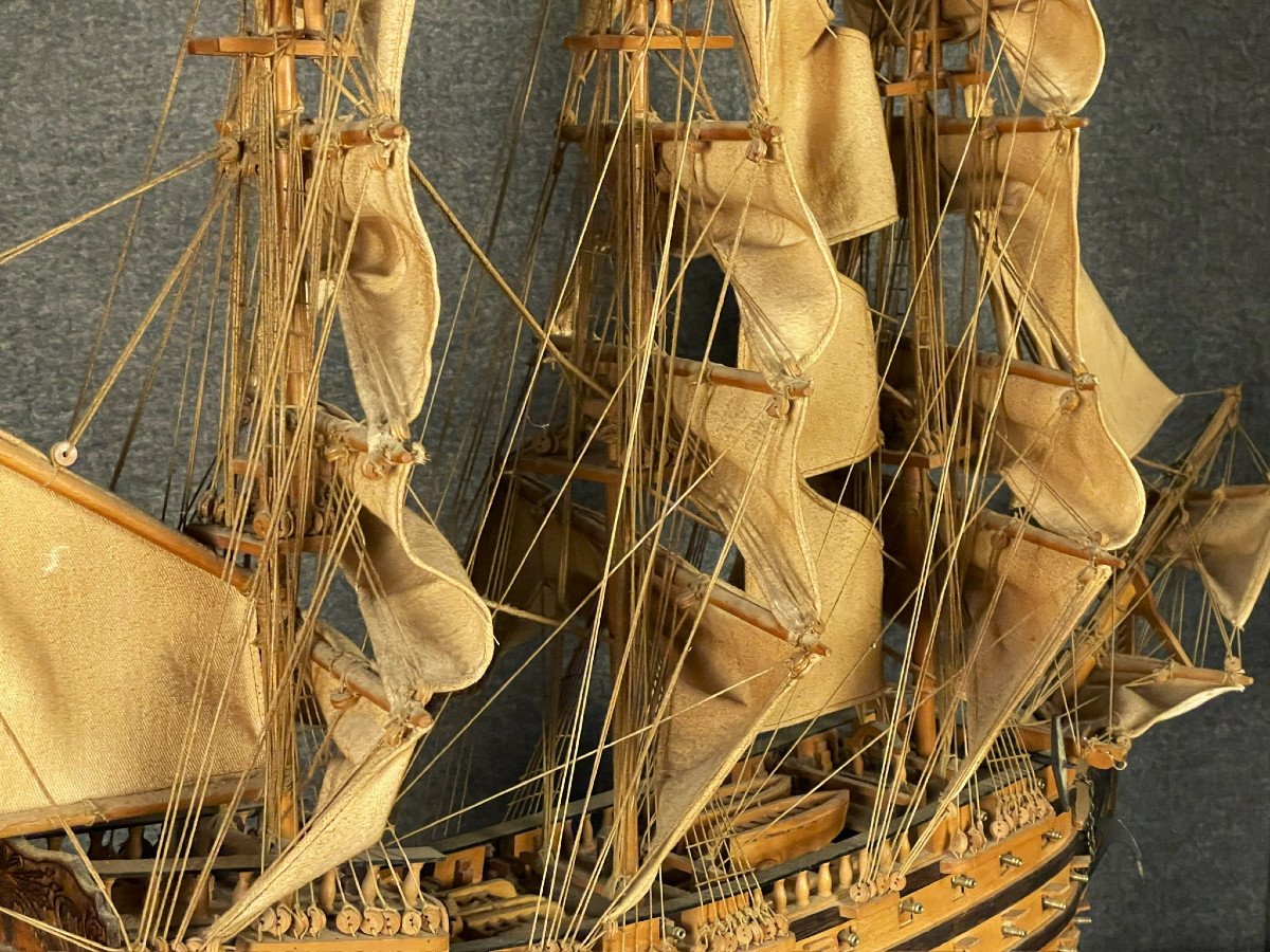 Grande maquette du bateau Victory, vaisseau de l’amiral Nelson à Trafalgar-photo-8