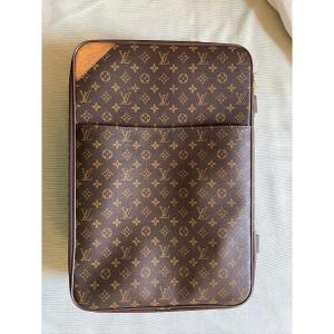 Vuitton Luggage: Cabin Suitcase, Toiletry Bag And Clothing Cover