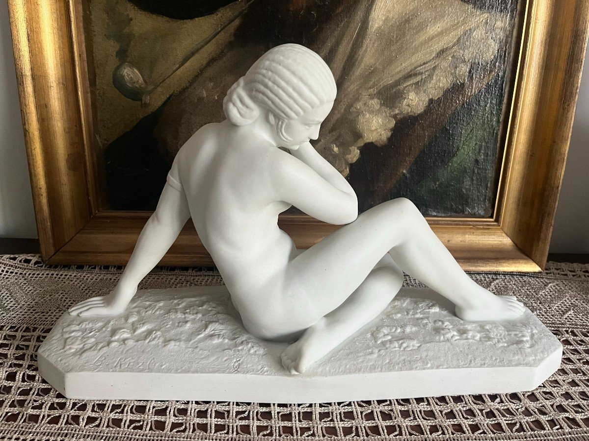 B. Rezl (20th Century) - Biscuit Sculpture Representing A Naked Woman From The Art Deco Period, 20th Century-photo-3