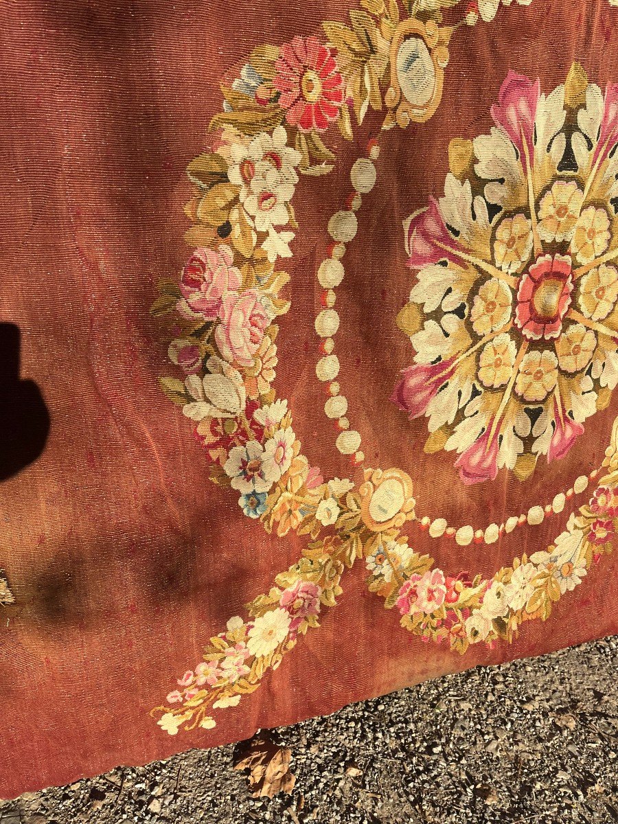 Aubusson Factory - Carpet With Central Floral Medallion From The Restoration Period, 19th Century.-photo-1