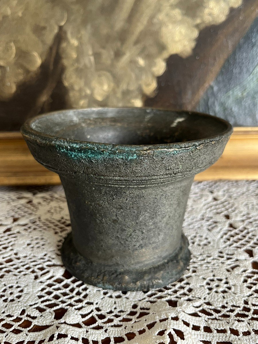 Bronze Apothecary Mortar, 18th Century. -photo-3