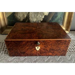 Jewelry Box In Thuya Burl And Walnut From The Empire Period - Restoration, 19th Century.