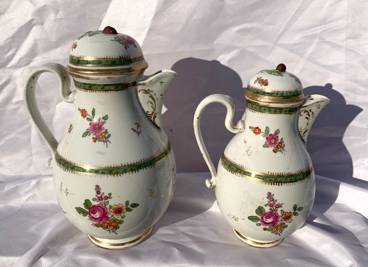 Pair Of Porcelain Coffee Pots. Vienna, Early 19th Century.-photo-2