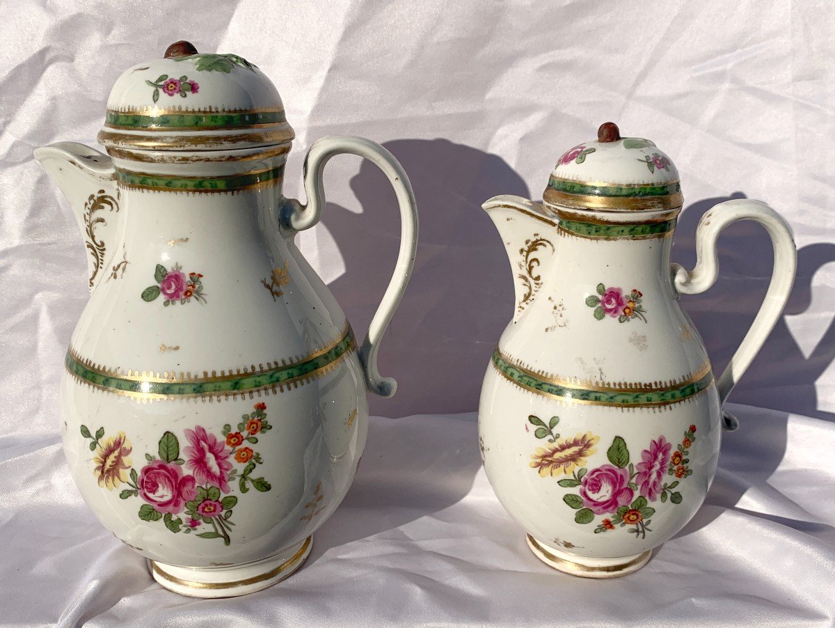 Pair Of Porcelain Coffee Pots. Vienna, Early 19th Century.-photo-1