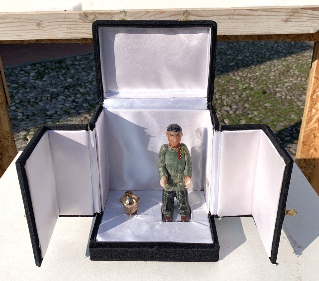 Small Table Sculpture In Semiprecious Stones (follower Of Fabergé) - Boy With Samovar. Russia-photo-3