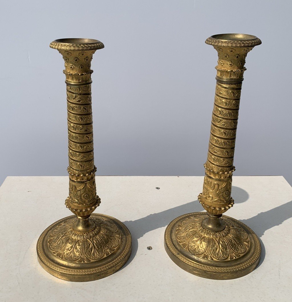 Pair Of Gilded Bronze Candlesticks. Paris, Early 19th Century.-photo-2