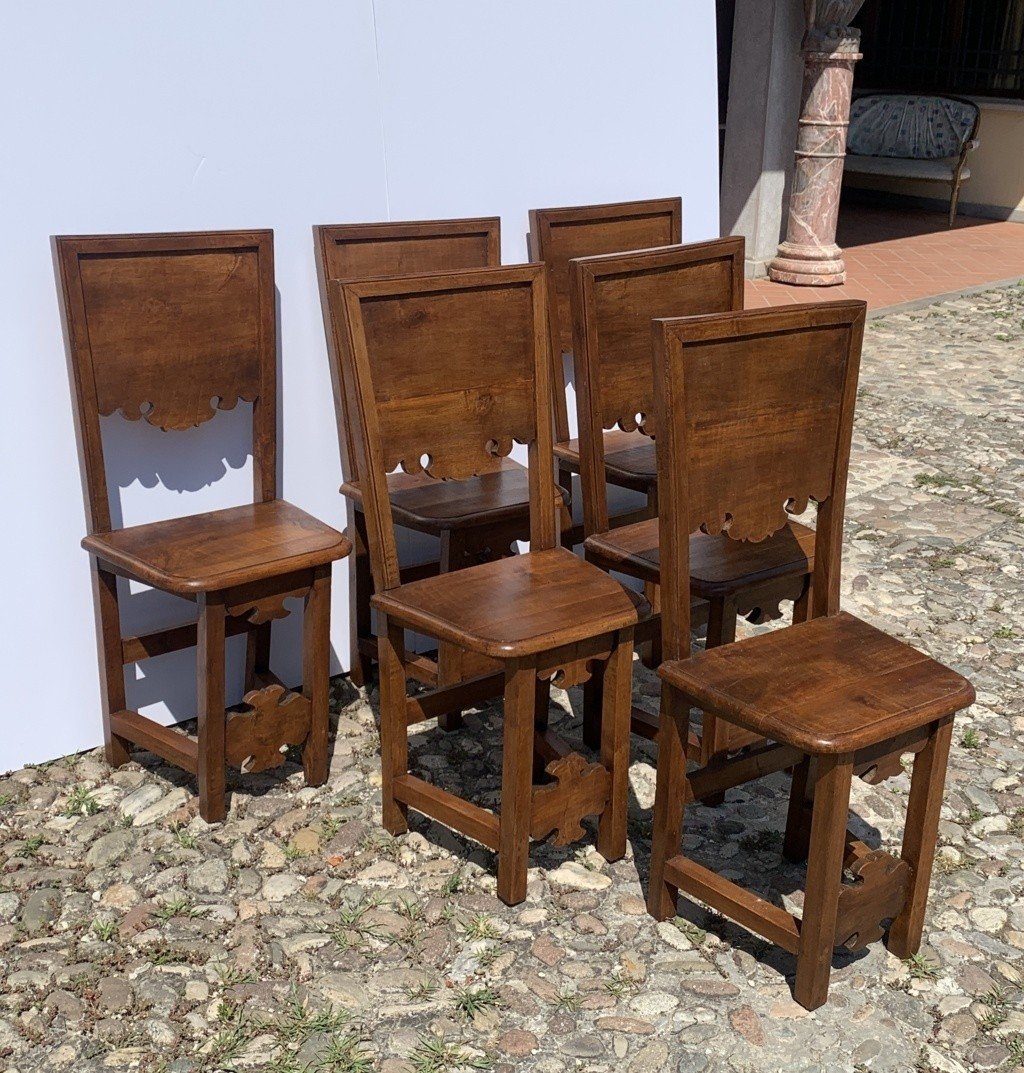 Six Refectory Chairs In Solid Walnut. Friuli, 17th Century.-photo-3