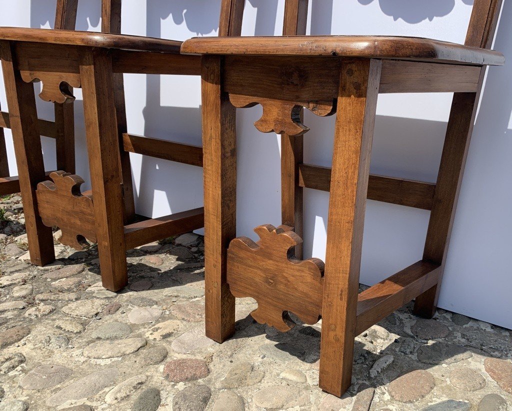 Six Refectory Chairs In Solid Walnut. Friuli, 17th Century.-photo-1