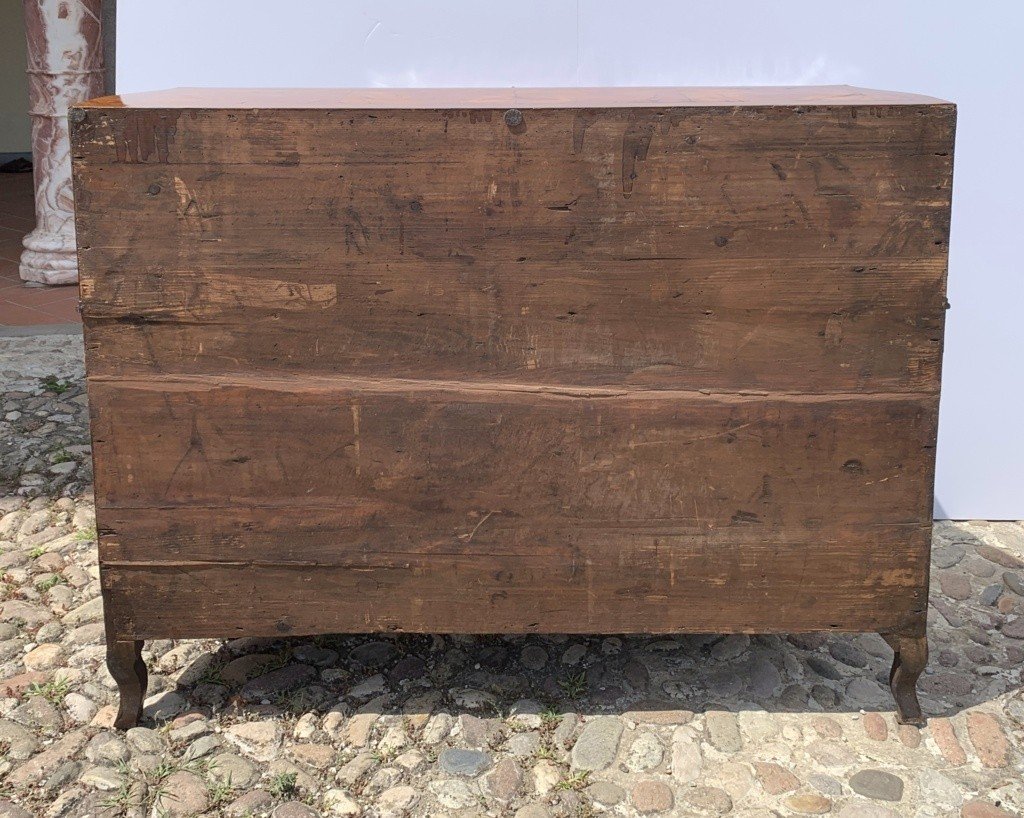 Walnut Drop-leaf Chest Of Drawers. Venice, 18th Century.-photo-2