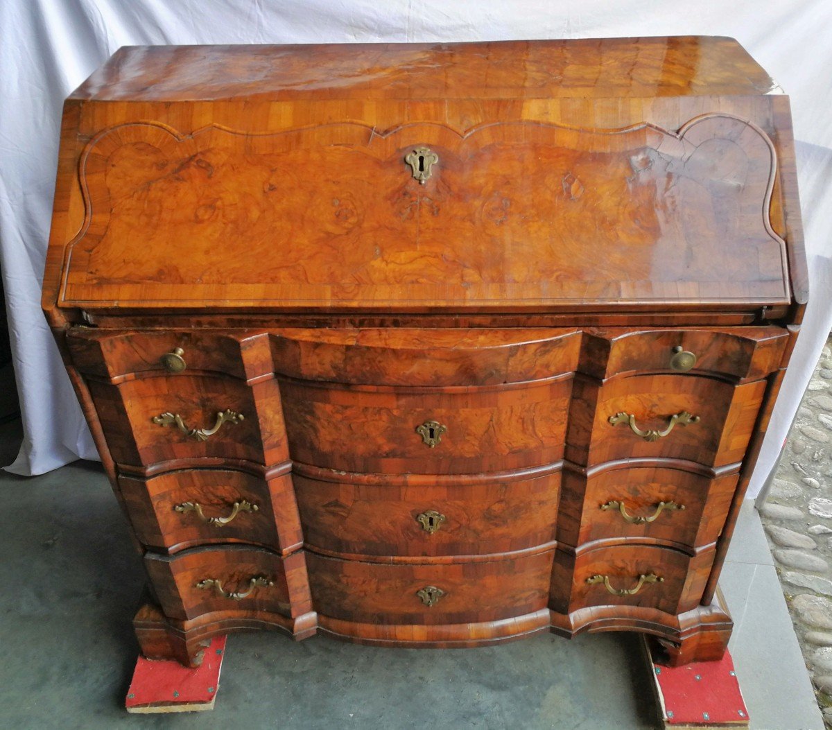 Walnut And Burl Drop-leaf Chest Of Drawers. Ferrara, 18th Century.-photo-1