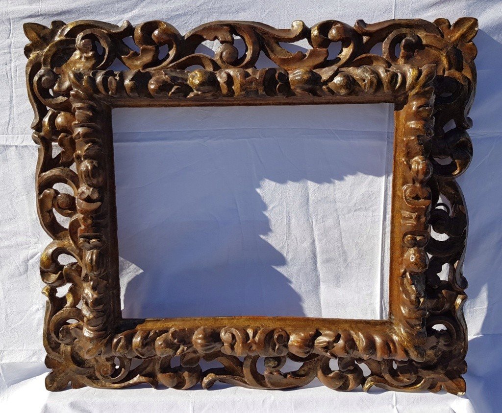 Baroque Frame In Carved And Lacquered Wood. Florence, 17th Century.-photo-4