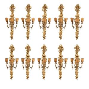 Group Of Ten Wall Sconces In Carved And Gilded Wood. Italy, 19th Century.