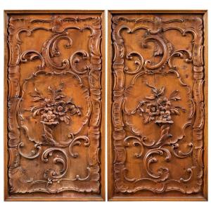 Pair Of Carved Wooden Wall Panels. Italy, First Half Of The 20th Century.