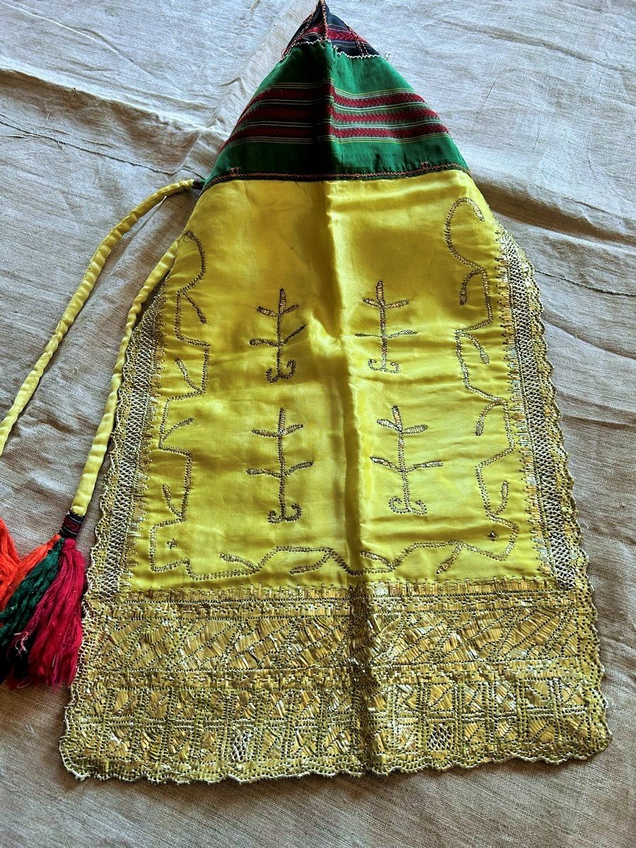 Berber Headdress In Silk Ribbon And Golden Blade Embroidery - South Tunisia Circa 1950-photo-3