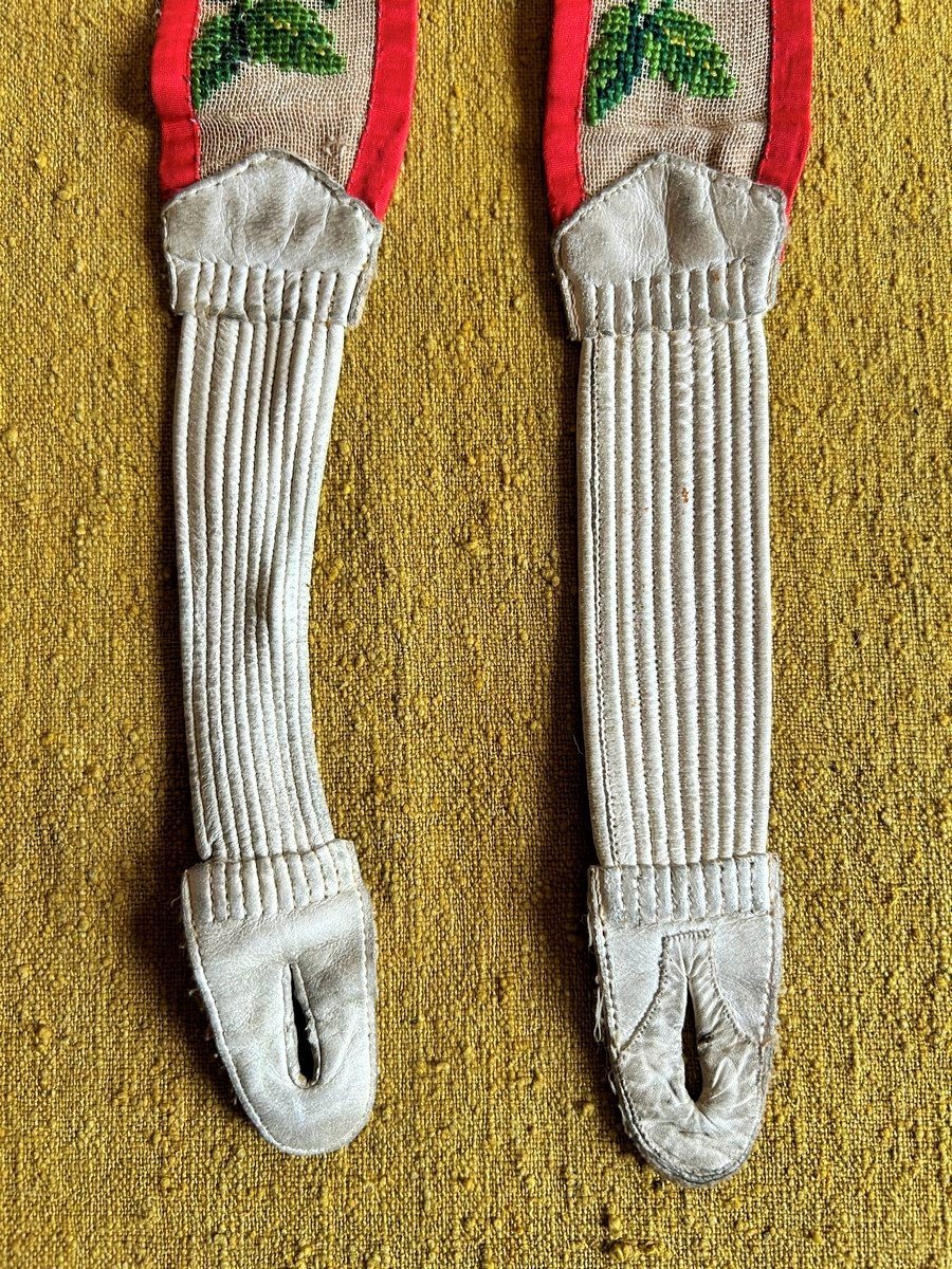 Pair Of Suspenders In Petit Point, Taffeta And Leather - England Circa 1840/1860-photo-1