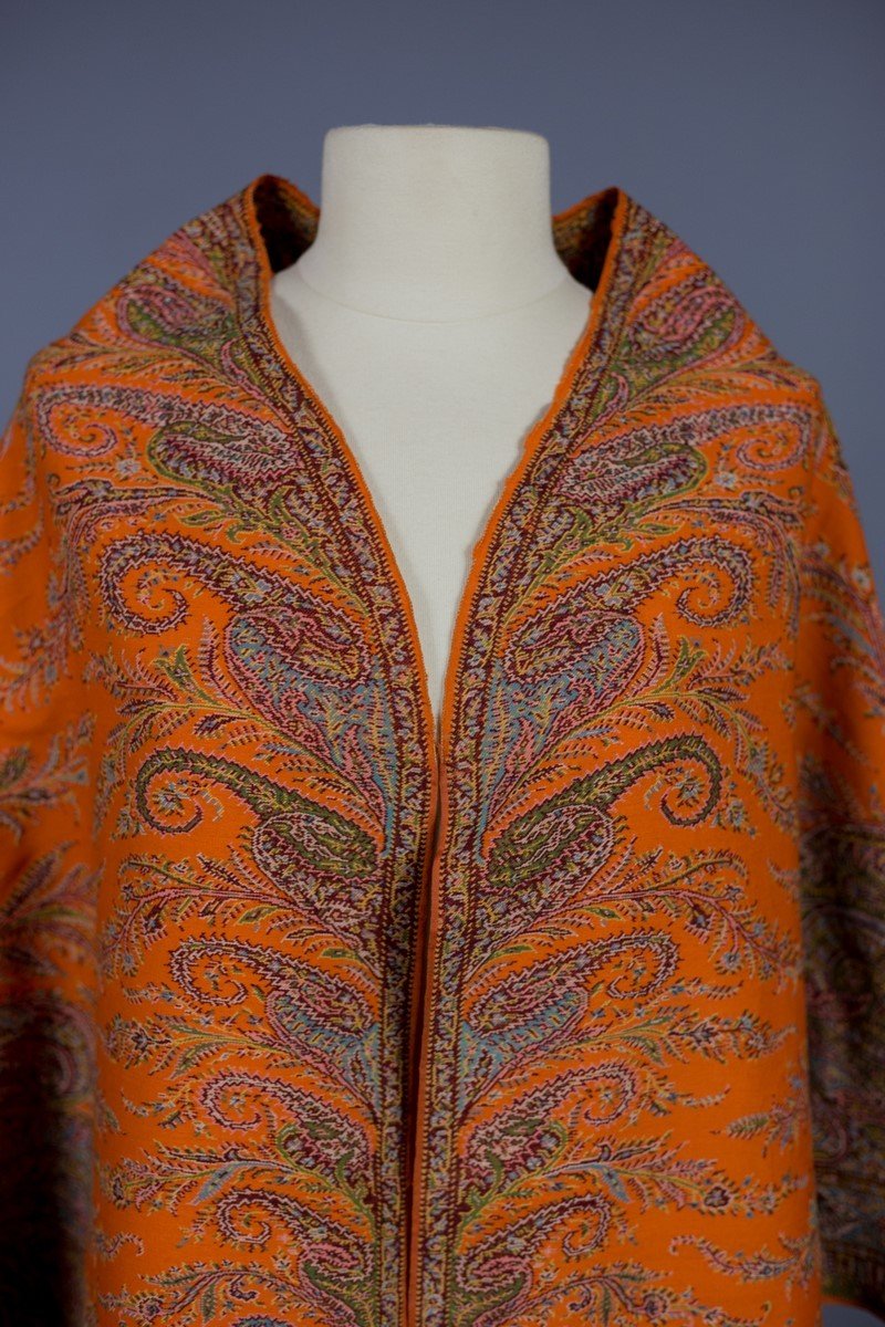 Shape-woven Visiting Shawl In Orange Cashmere - France Circa 1850-photo-2