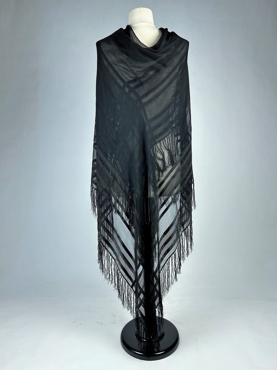 A Grenadine Black Silk Shawl - Second Empire-photo-1