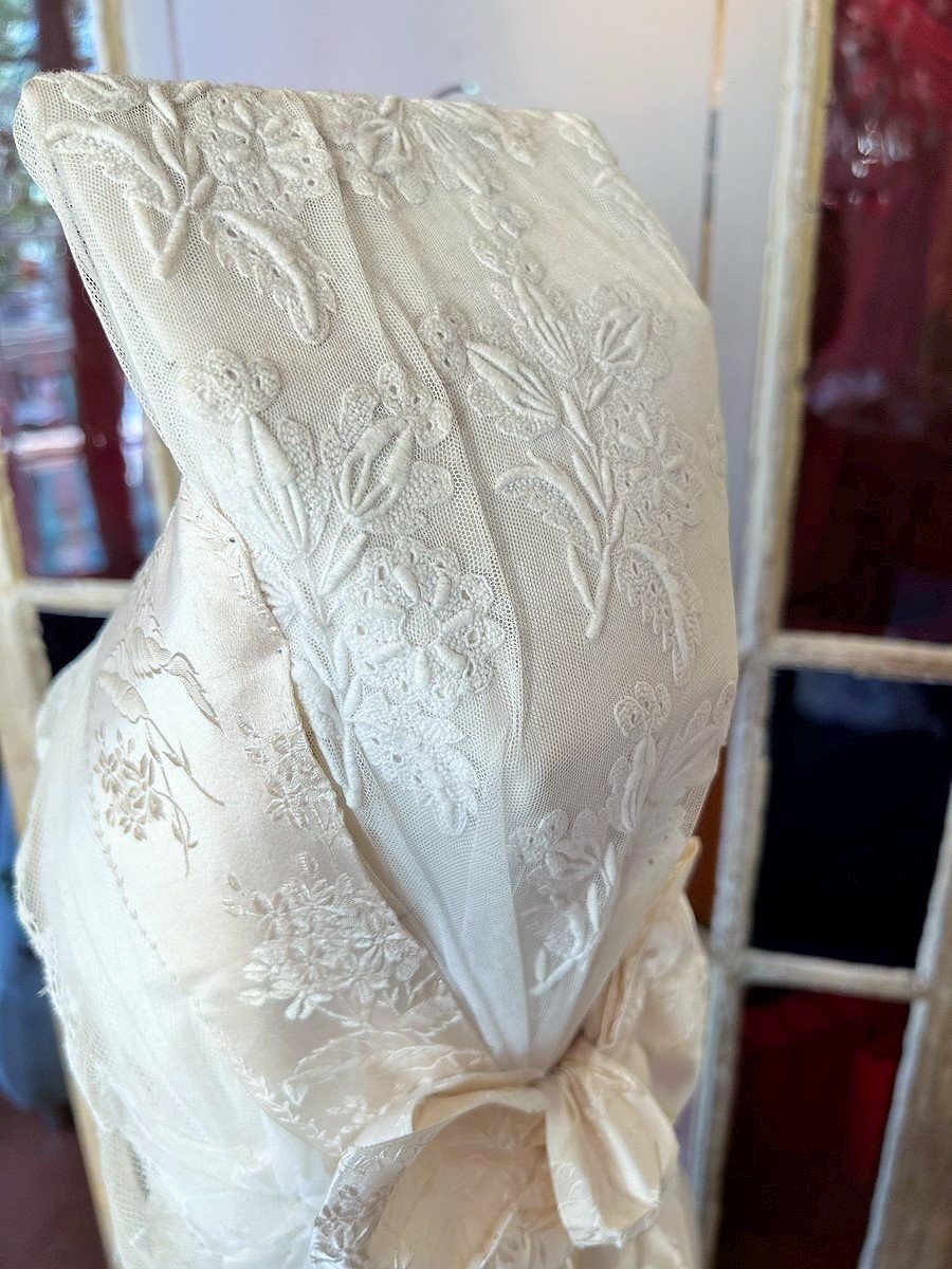 Deux Sèvres Headdress In Embroidered Tulle And Cream Silk Ribbons - 19th Century-photo-4