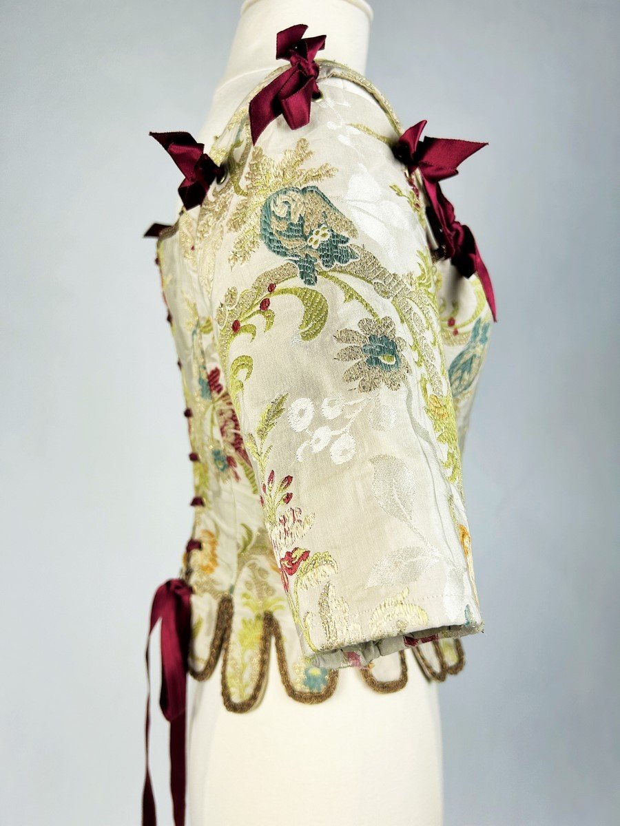A Boned Body In Brocade In The 18th Century Style - Italy Circa 1980-photo-2