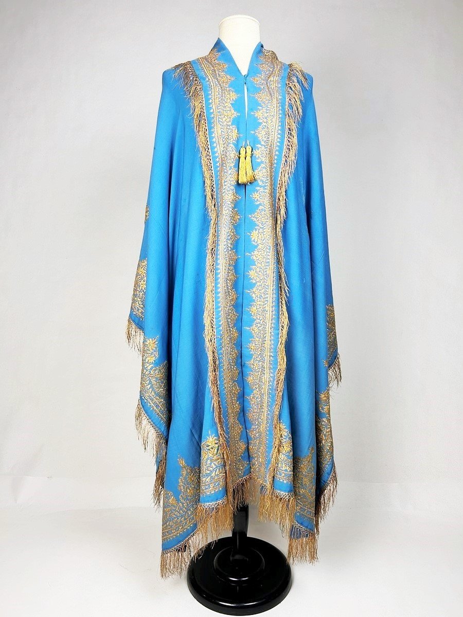 Visit In Blue Stamen Embroidered With Gold Zari - India For The European Market Circa 1870