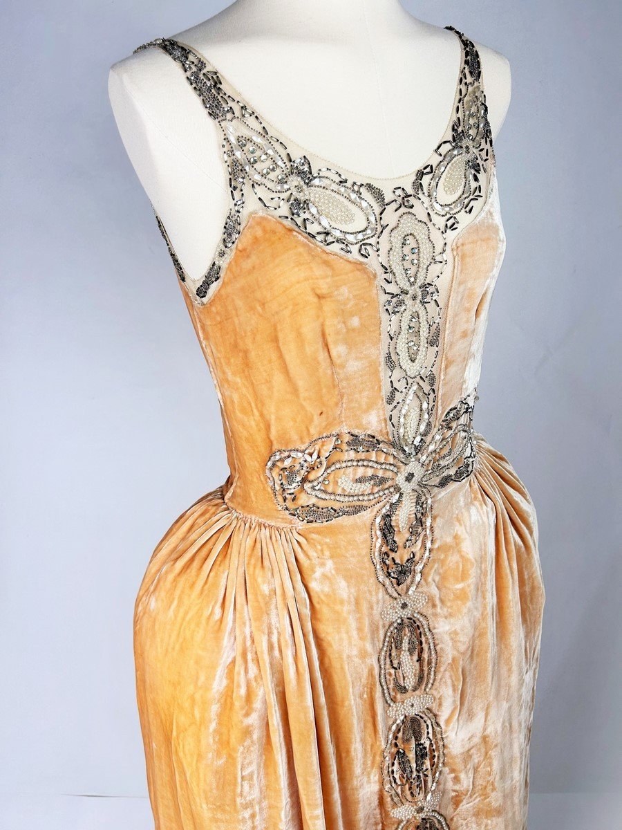  Peach Velvet Style Dress By Jeanne Lanvin Haute Couture - Ah 1924-1925 Collection