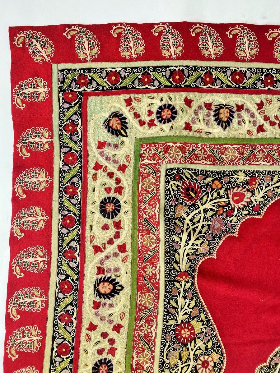 Rachti Douzi - Tapestry In Wool Felt And Embroidery - Persian Kadjar Circa 1860-photo-3