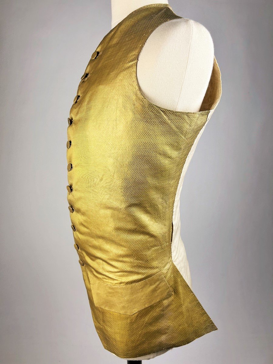 Gilet En Drap Lamé Or – France Période Louis XV Circa 1770-photo-4