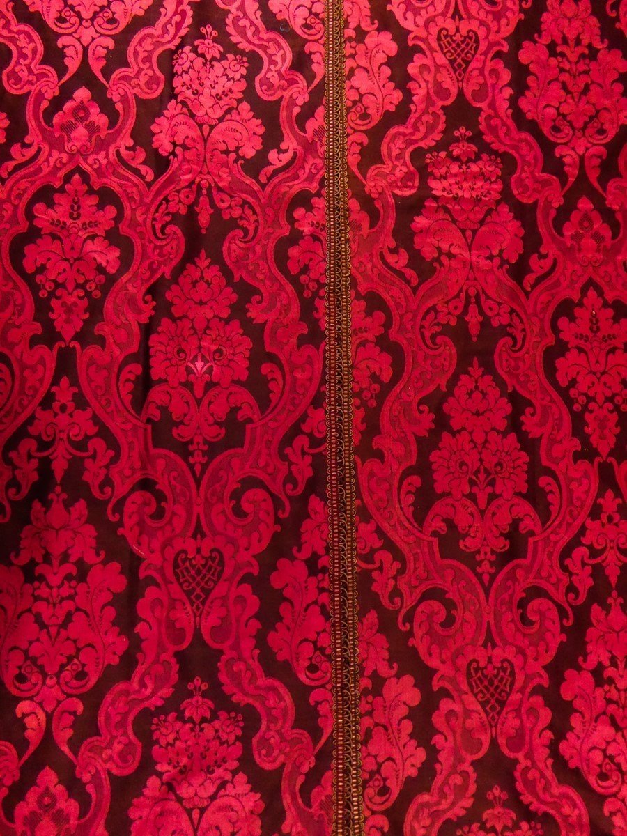 First Pair Of Wool And Silk Damask Curtains - Second Empire Circa 1860