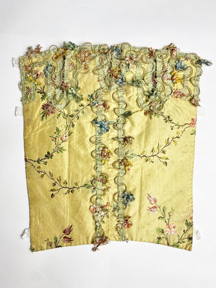  French Dress Coat In Straw Yellow Taffeta Brocaded - France P. Louis XV C. 1750-photo-8