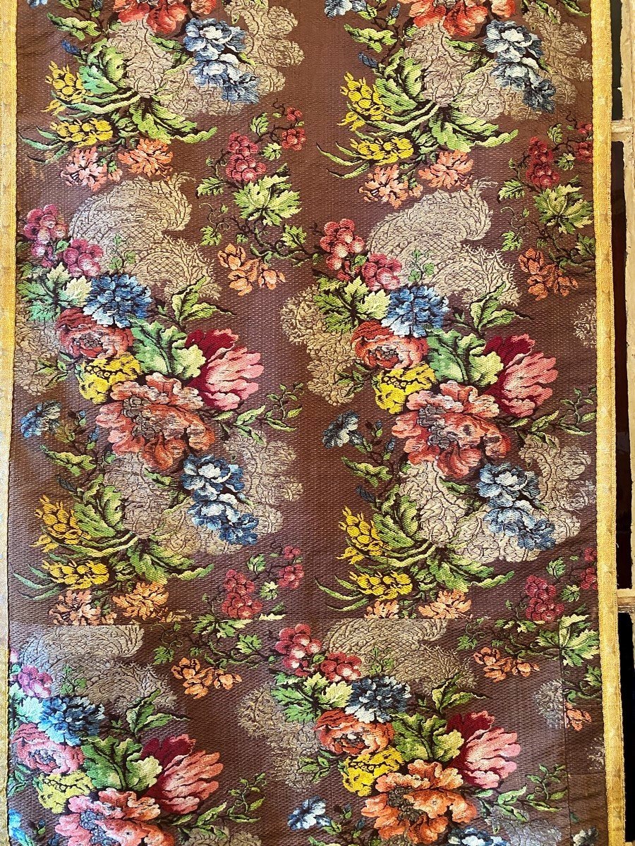  A Silver Silk Brocade Panel In The Style Of Jean Revel - Lyon Circa 1740