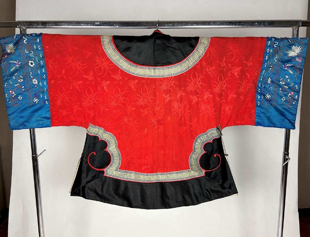 Han Woman's Tunic In Embroidered Damask And Satin - Late Qing Period - China Circa 1900-1910-photo-2