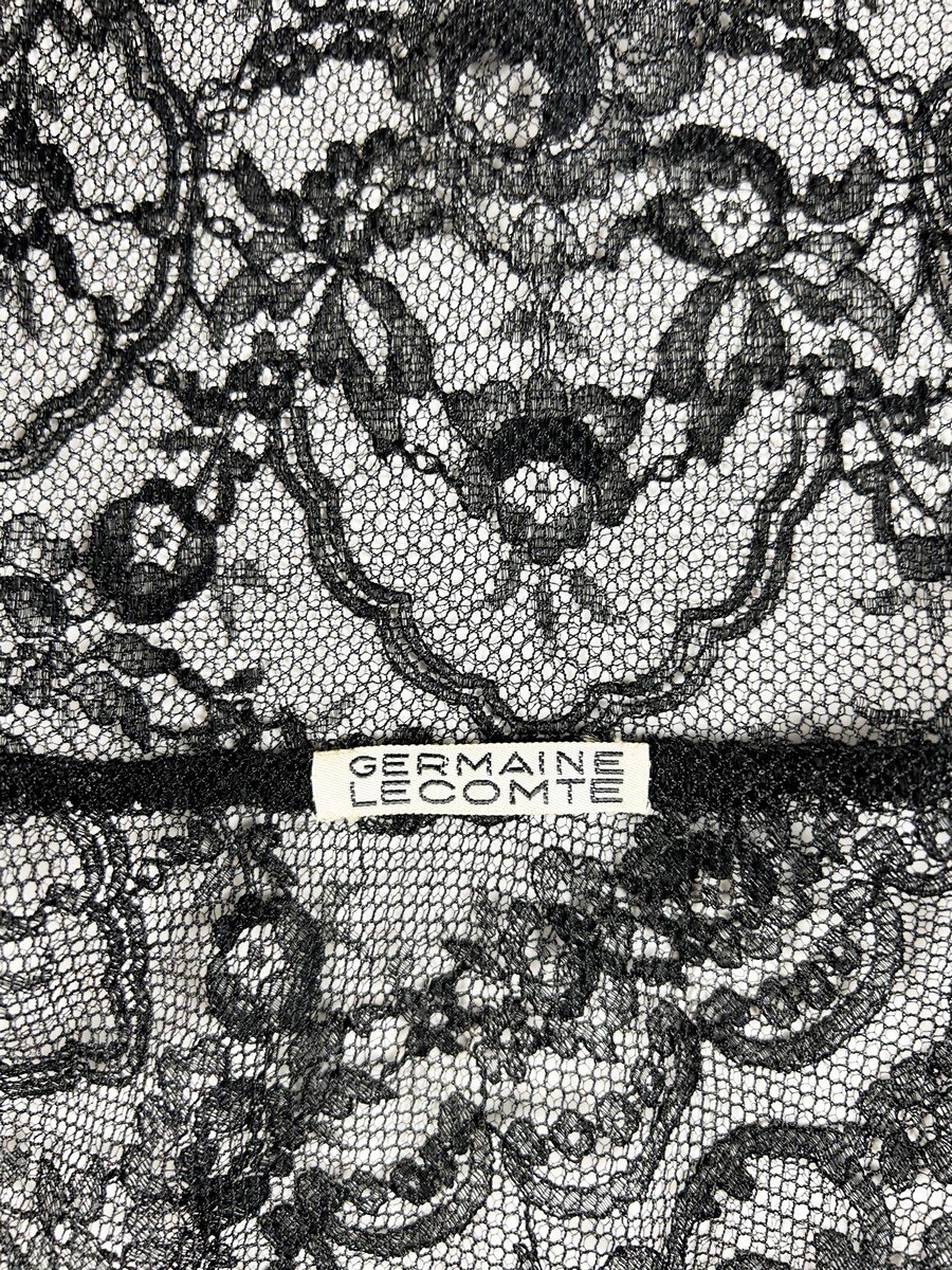 Calais Lace Cocktail Dress By Germaine Lecomte Haute Couture - Paris Circa 1950-photo-3