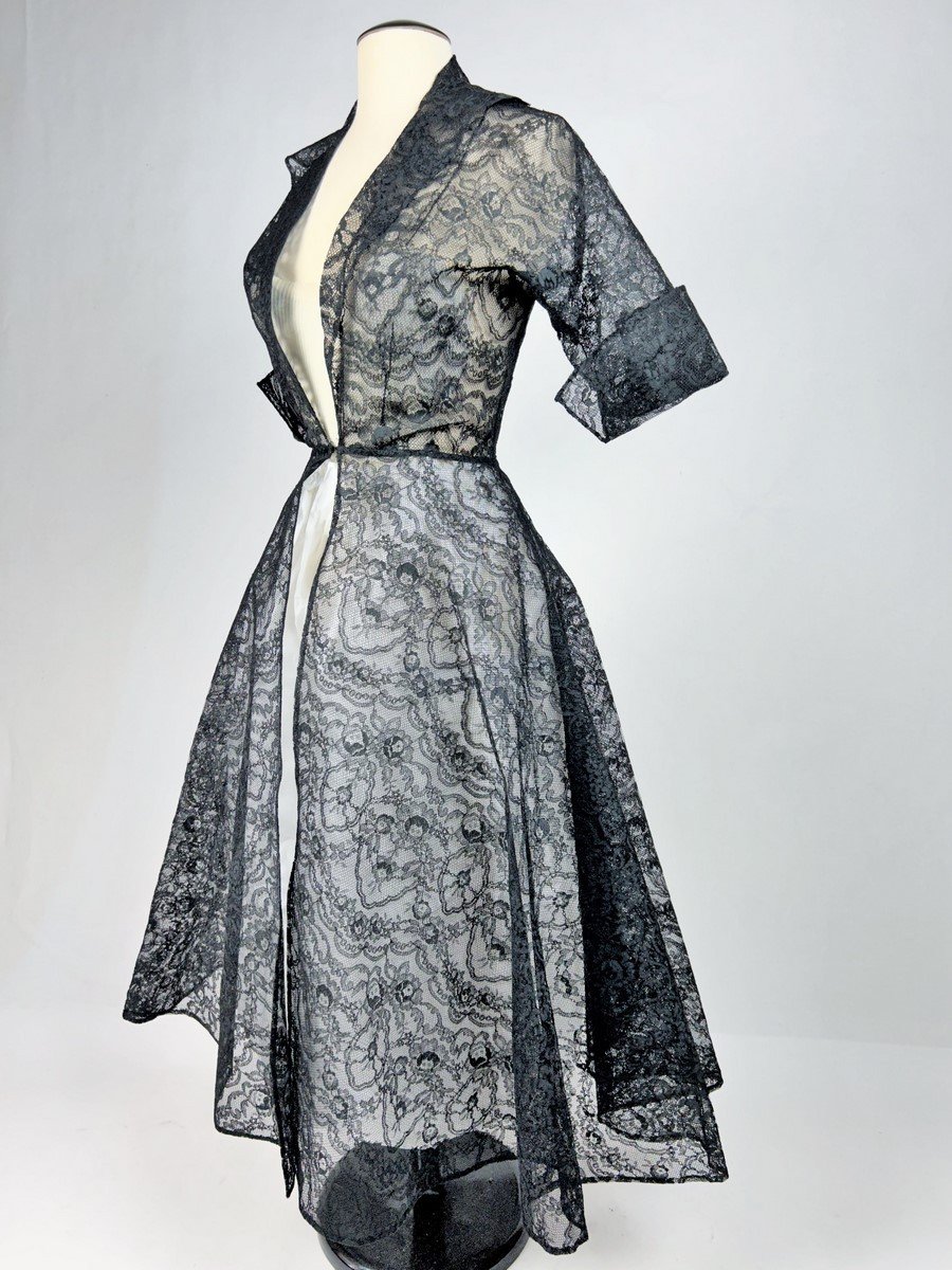 Calais Lace Cocktail Dress By Germaine Lecomte Haute Couture - Paris Circa 1950