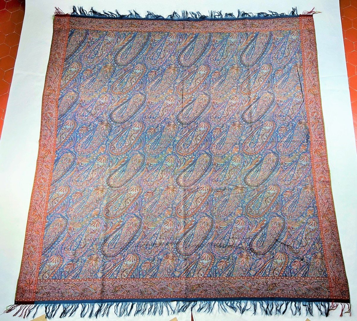 French Cashmere Shawl With Blue Background Loaded With Palmettes - Lyon Or Nîmes Circa 1850-photo-3