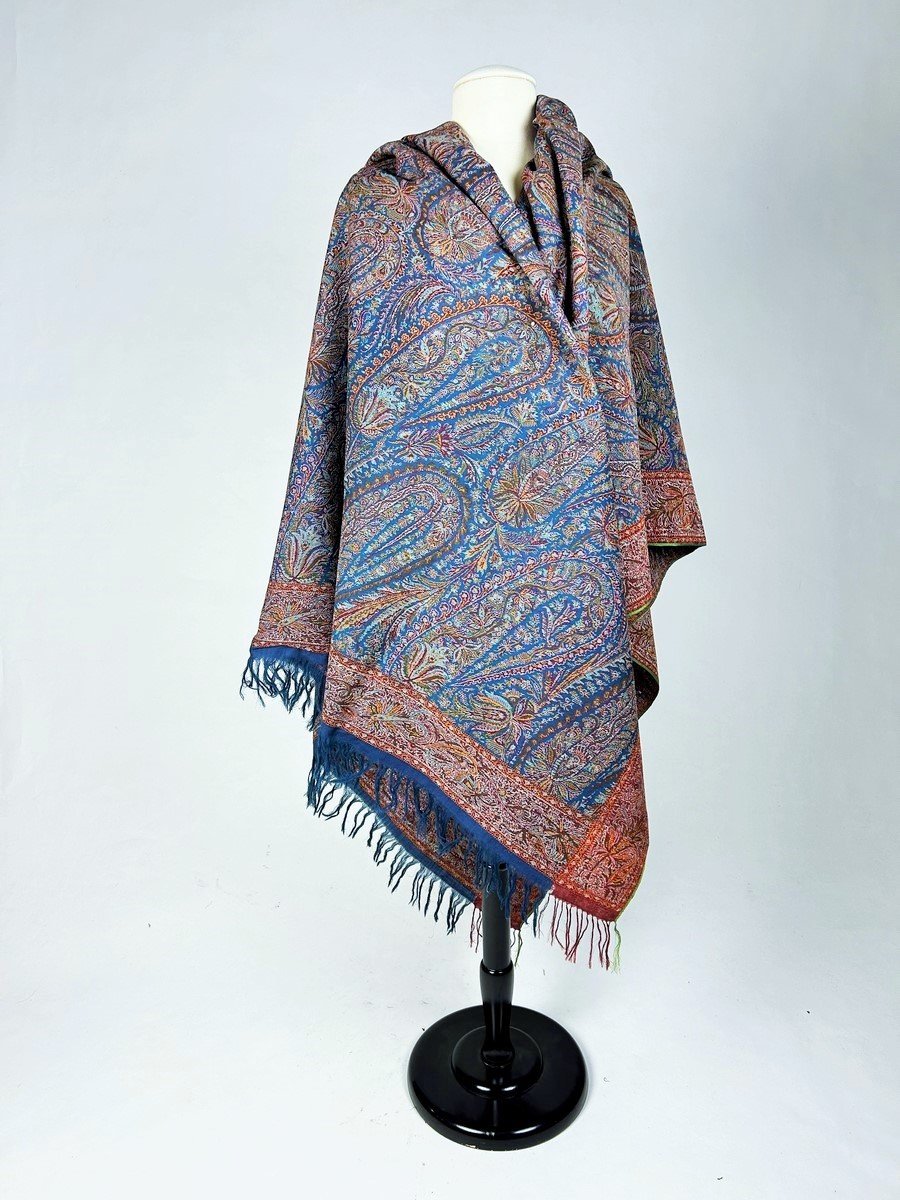 French Cashmere Shawl With Blue Background Loaded With Palmettes - Lyon Or Nîmes Circa 1850-photo-8