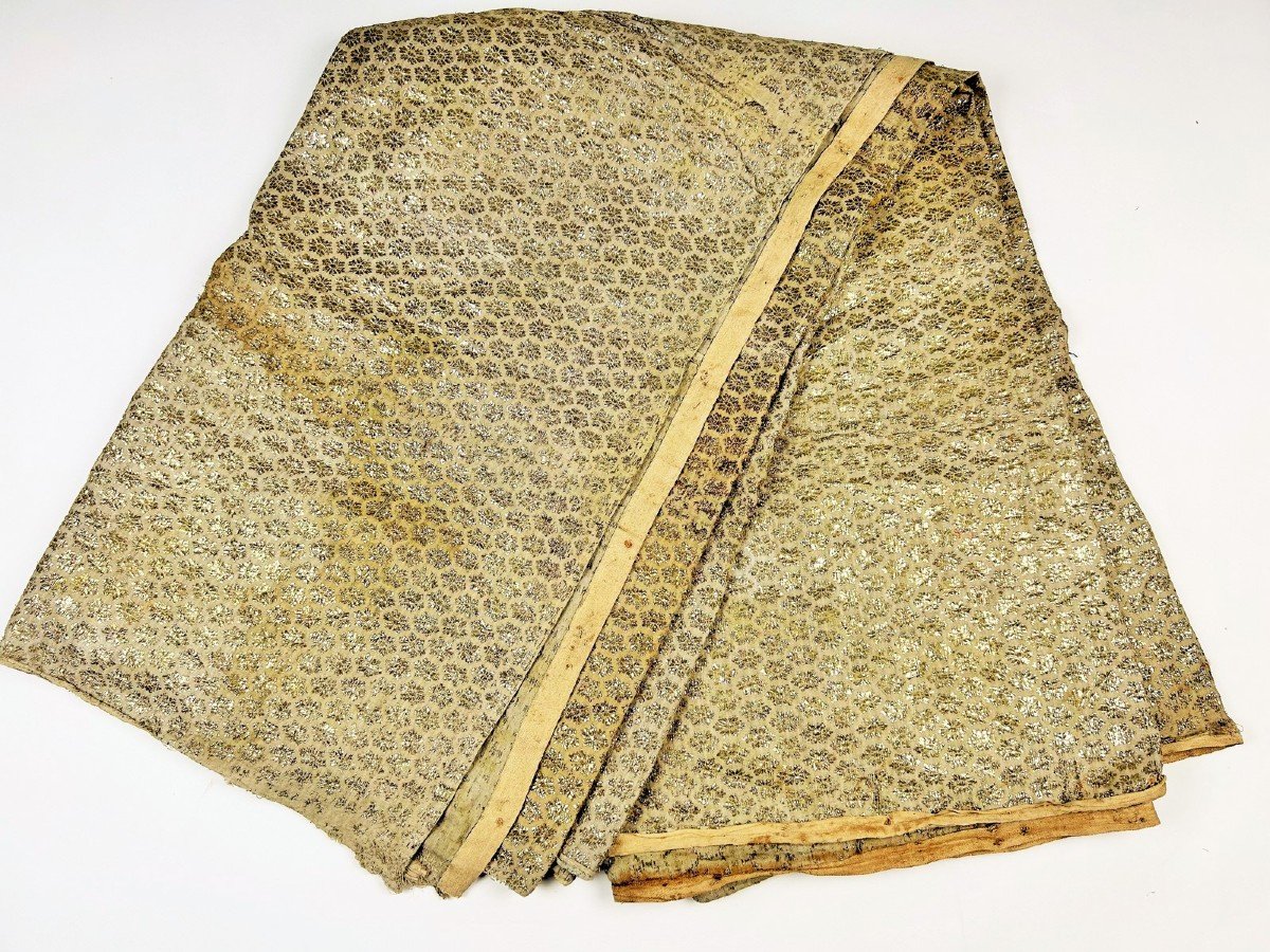 Unique Cloth Of Gold Of Broached Edged Blades - Spain Or France - 16th 17th Centuries-photo-2