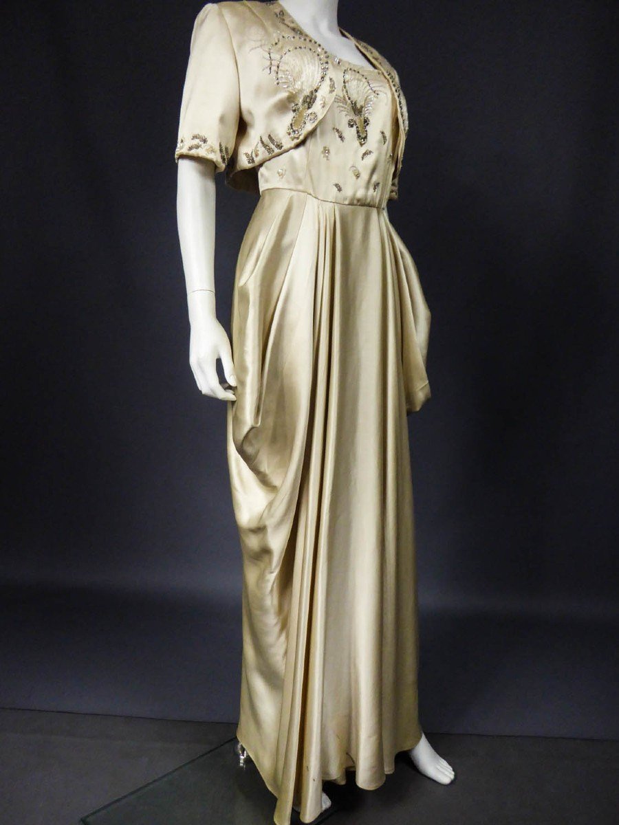 Robe De Cérémonie Et Bourse De  Pierre Balmain En Satin Brodé Circa 1955-photo-3