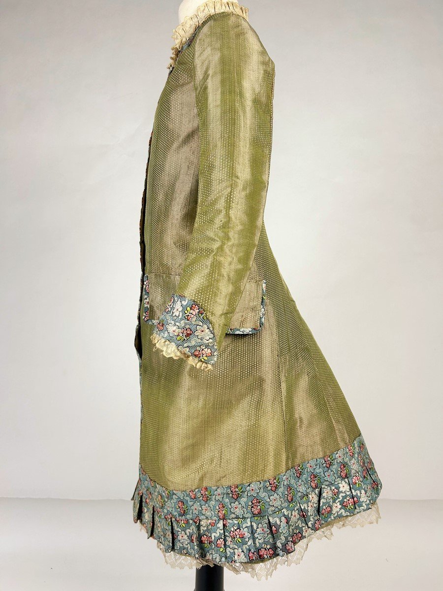 Child's Dress In Taffeta And Reused Maubois Droguet - France 19th Century