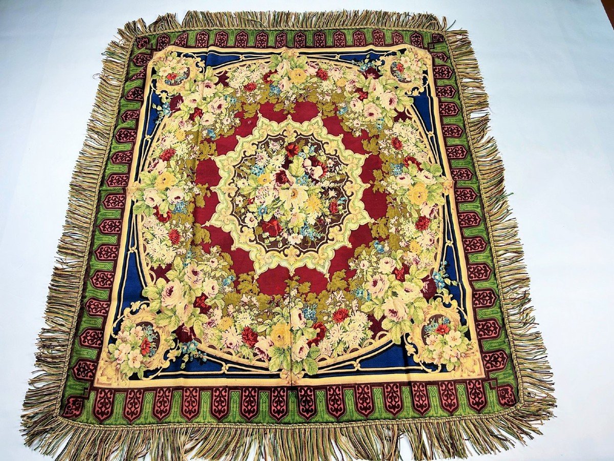 Tapis De Table En Reps Imprimé Au Décor Floral Impérial - France Second Empire Circa 1860-photo-3