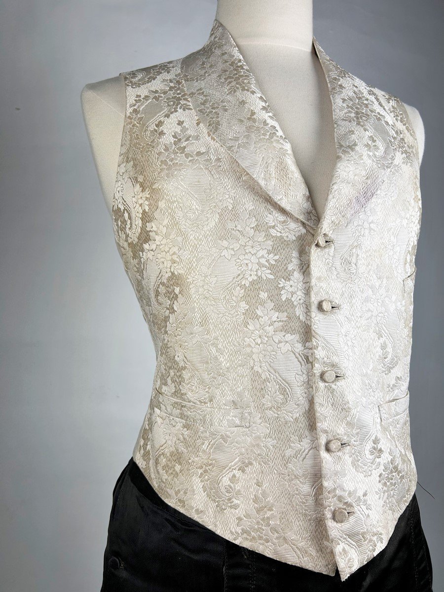 Elegant Second Empire Wedding Waistcoat In Cream Silk - France Circa 1860-1870-photo-3