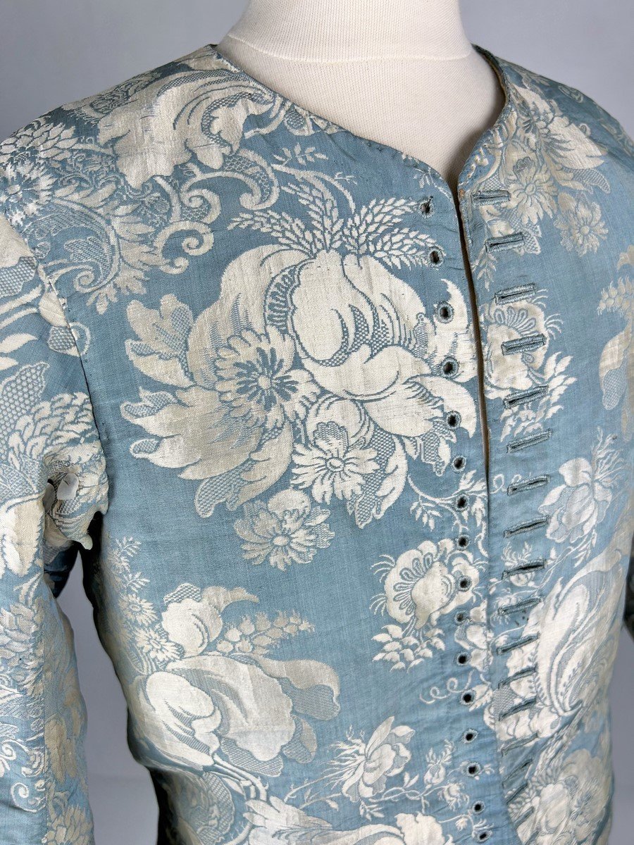 Gentleman's Jacket In Silk Lampas - Holland Circa 1730-1740-photo-2