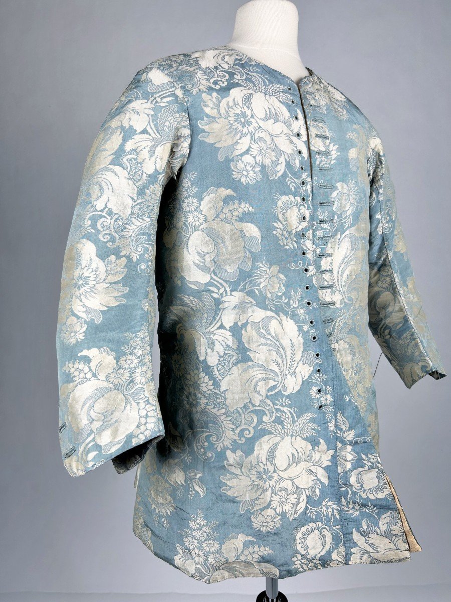 Veste De Gentilhomme En Lampas De Soie - Hollande Circa 1730-1740