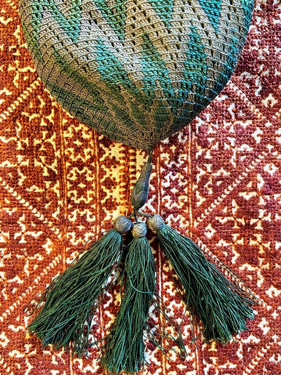 Green And Silver Silk Thread Mesh Reticule In Zig-zag Pattern - France Circa 1810-1830-photo-1