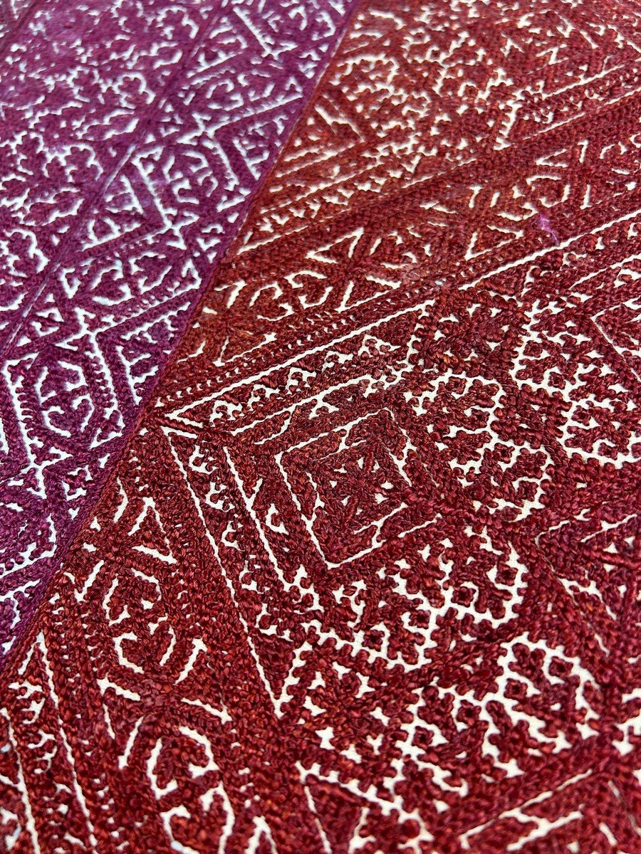 Chest Top In Fez Embroidery And Camaieu Of Red - Morocco Late 19th Century -photo-3