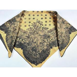 Woven Silk Fichu With Lace Decor - France Or Russia Circa 1865