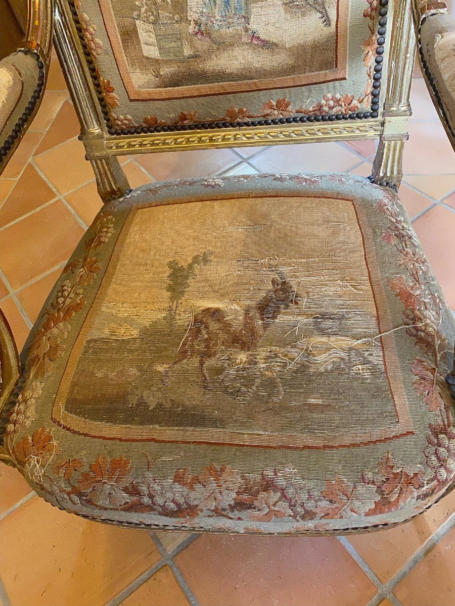 Fauteuil En Bois Doré Et Tapisserie d'Aubusson-photo-2