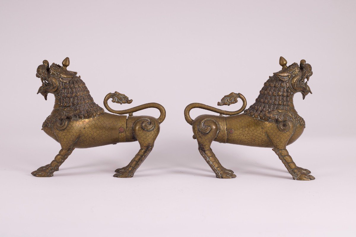 Pair Of Singha Lions Nepalese Temple Guardians In Bronze-photo-2