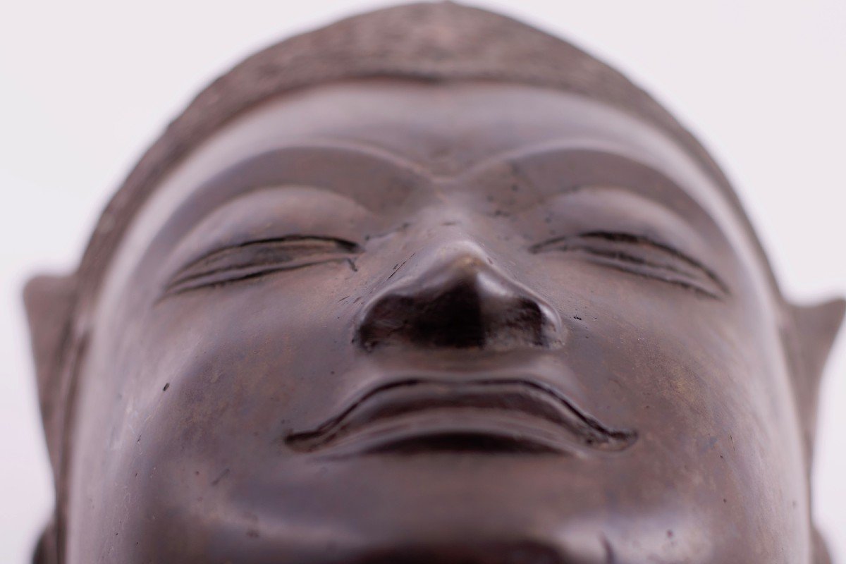 Crowned Buddha Head Ayutthaya Kingdom-photo-2