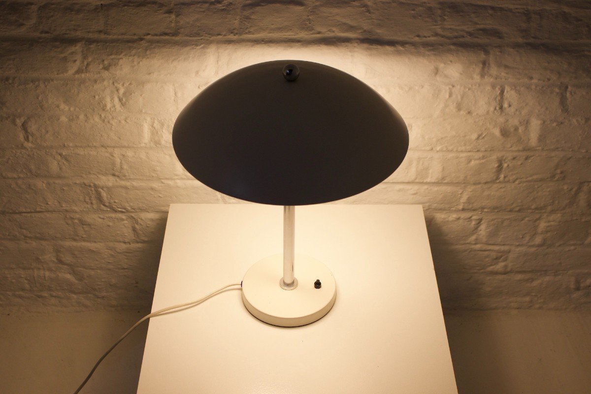 Wilhelm Gispen, Lampe “5015”.-photo-4