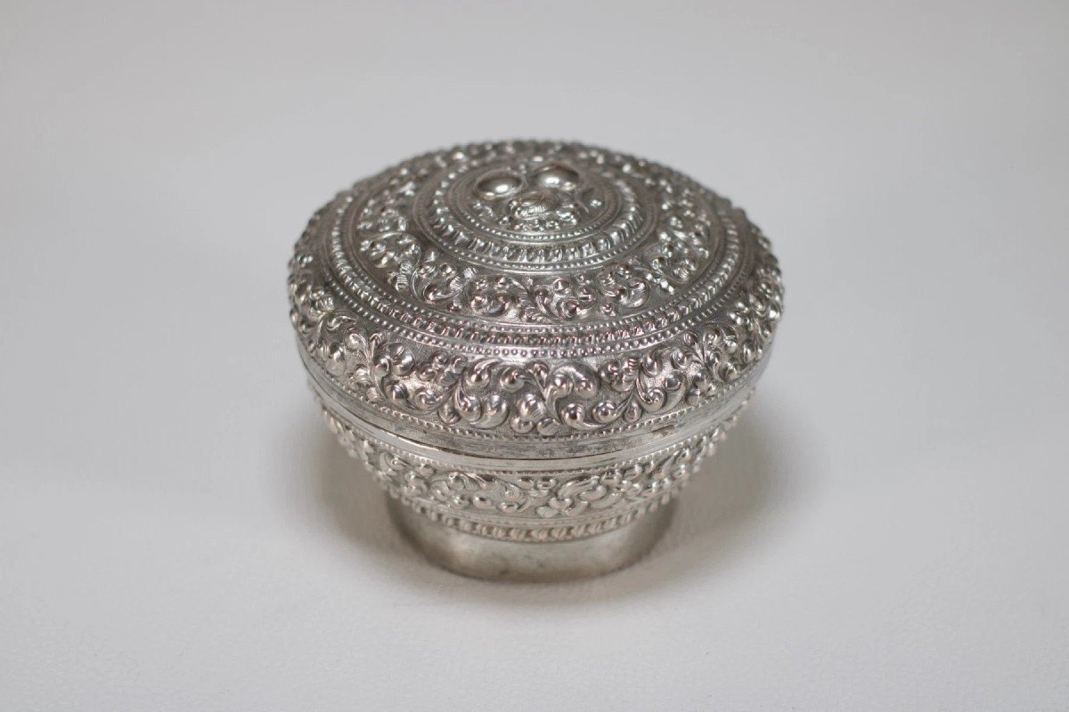 Burmese Lime Box In Silver-photo-2